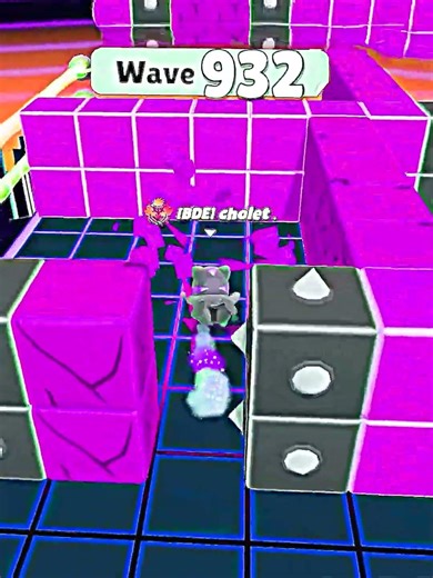 insane save at wave 3600+ ‪@barweee‬ #stumbleguys