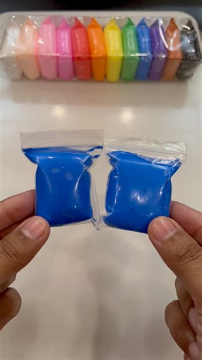 Mixing Colors 💙+💙=??? #satisfying #polymerclay #mix #oddlysatisfying #shorts