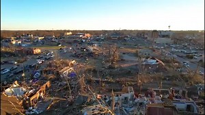 The situation in Kentucky is devastating—buildings have been flattened & families have a long road to recovery. Here's a view from above Mayfield captured by our Chef Relief Team. We'll be here, working hand in hand with the community, to ensure everyone has hot, fresh meals. #ChefsForKentucky | World Central Kitchen