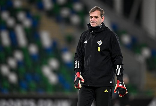 Roy Carroll opens up on iconic Tottenham mistake in 2005, highlights difficulties that come with being Man Utd goalkeeper