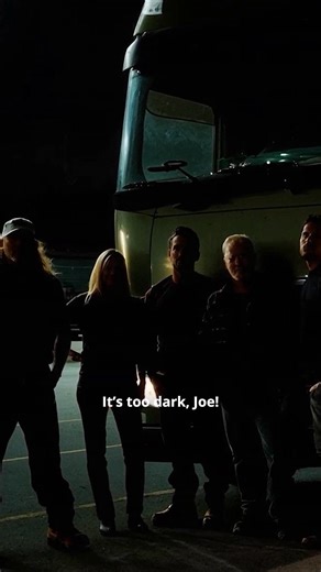 🔊 Bass. Beats. Bright lights. HELLA Joe bringt den Style auf die Straße – 100 % echter Rap, visuell zum Leben erweckt durch KI. 🔥 Ready to light it up? 👉 Inspiration für euren Truck bekommt ihr auf der HELLA Lightstyle Website https://www.hella.com/lightstyle/de/ | HELLA