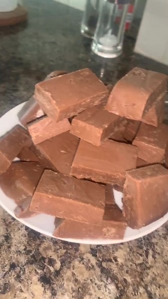 Delicious Kinder Chocolate Fudge Recipe by Amy Clifford