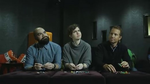 レゴ『マインクラフト』の巨大セット｢山の洞窟｣が登場。トロッコもエレベーターもトーチも！