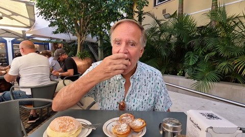 Lisbon Travel Guide! Best Things to Do & Places to Eat in Lisbon, Portugal!