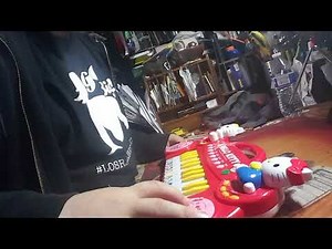 Hello Kitty Musical Keyboard Demo w/Cartoon Voice Tone!