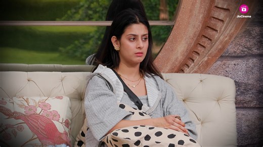 2.2M views · 109K reactions | Isha ki Papa ke diye guidance ne kiya sabko surprise! Kya beti change kar payegi apna game as per her Papa’s advice? Watch the new episode of #BiggBoss17 on #JioCinema and COLORS TV. #BB17 #BiggBoss17 #BiggBoss17onJioCinema Isha Malviya | Voot Select | Facebook