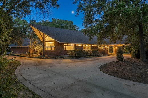 16621 Hereford Dr, Tomball, TX 77377 - MLS 60105718 - Coldwell Banker