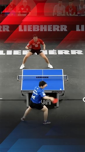 Was für eine starke Rückhand von Dimitrij Ovtcharov im Duell gegen Fan Zhendong! 💪 Bringt euch dieses Highlight aus dem Finale beim Liebherr Pokal Final Four auch zum Staunen? Folgt jetzt unserem Account, um keine spannenden Videos mehr zu verpassen! 📲 | TT-Shop.de