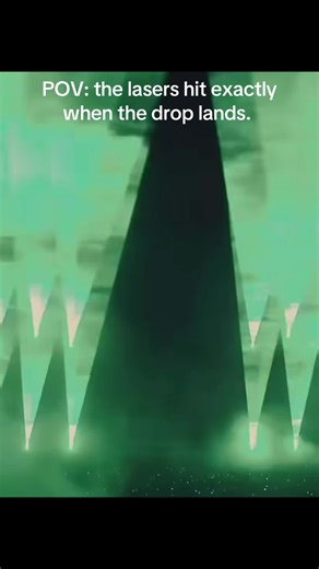 Perfectly Timed 🔥 When Dom Dolla drops this moment, the sound and lasers hit at exactly the same time. This isn’t luck — it’s precision. The synths are synced to timecode so the lasers lock perfectly with the music every single time. No matter when he plays this part in the set, the visuals always hit perfectly with the drop. A perfect example of how music, visuals and timing create a moment the crowd will never forget. ✨ #DomDolla #EDM #Festival #LaserShow #ElectronicMusic @Dom Dolla