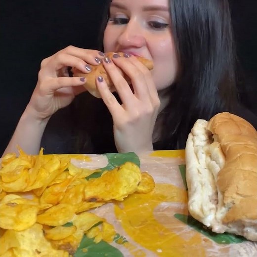 ASMR SUBWAY FOOTLONG TUNA SANDWICH + CHILI CHIPS MUKBANG | EATING FOOD #shorts