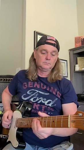 Mastering Guitar Licks: Tips and Tricks for Jamming Out