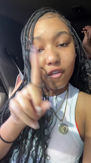 ahvi (@ahvi4nna)’s videos with original sound - ?