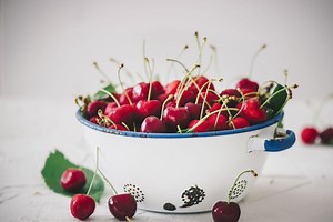 Recettes à la cerise : 12 desserts légers qui sentent bon l'été - Top Santé