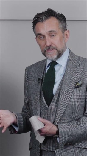The Knitted Tie - A James Bond Classic