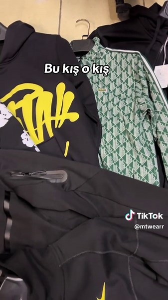 Sende fiyatlar indirimdeyken satın alabilirsin 🙏📦✅ İnstagram: Mt_wearr #mtwear #indirim #noktatechfleece #fyppppppppppppppppppppppp #kasımindirimleri