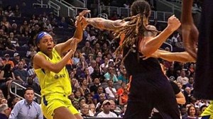 ‘She got punched in the face’: Six ejected in wild WNBA fight