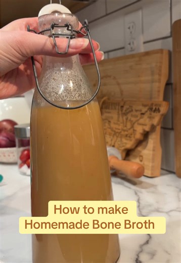 Homemade Bone Broth: Nutritious and Easy Recipe