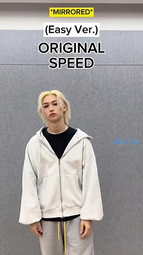 필릭스의 '락 (樂)' 이지 버전 안무 튜토리얼🕺 Felix's'LALALALA' Easy Ver. dance tutorial 👐 ~realstraykids Instagram~ #락챌린지 #LALALALA_Challenge #필릭스 #Felix#Feliwx즈 #StrayKids #樂_STAR #ROCK_STAR #락 #樂 #LALALALA #StrayKidsComeback