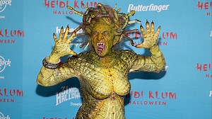 Heidi Klum se convierte en Medusa por Halloween