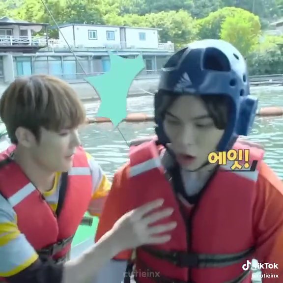 Leader Tersakiti: CIX Bae Seungmin Funny Moments