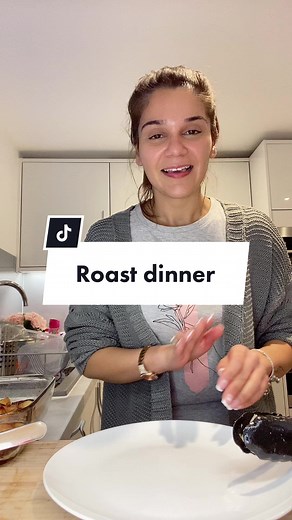 Delicious Sunday Roast Dinner Using Christmas Turkey Leftovers