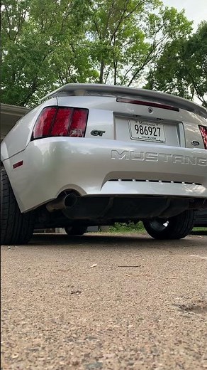 ‘99-‘04 Mustang GT New Edge Stock Vs. Flowmaster Original 40 Series Exhaust Idle & Rev