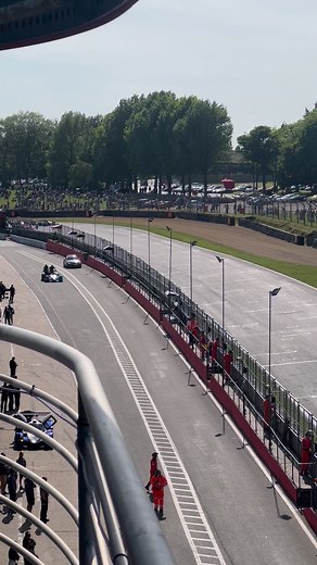 For the last time this weekend, F1 cars 🏁 | Brands Hatch