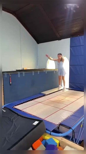 redbull challenge #trickshot #trickshotchallenge #trickschallenge #trickshotting #trickshotmagic