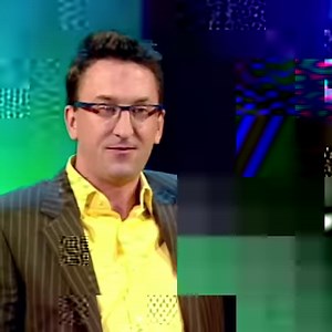 1.8M views · 16K reactions | From his stand up show, Lee points out his weirdest ever heckle. Subscribe to Lee Mack's YouTube channel for more Not Going Out, stand up and I Can't Believe It's Not Buddha: https://bit.ly/LeeMackSubscribe | Lee Mack | Facebook