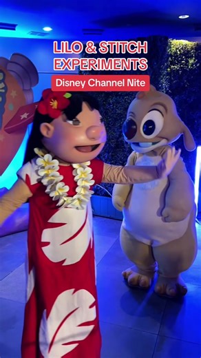 Lilo & Stitch Experiments at Disneyland!