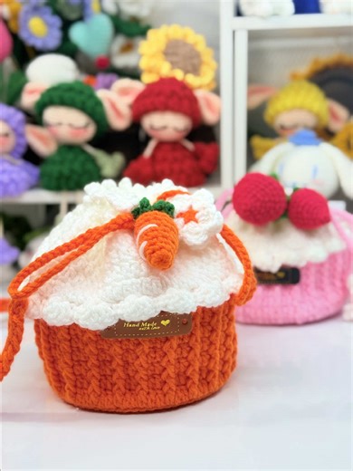 How to Make a Crochet Cake Bag: Step-by-Step Tutorial