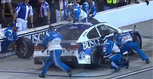 Kevin Harvick calls out his pit crew after they got sloppy and blew the race for him