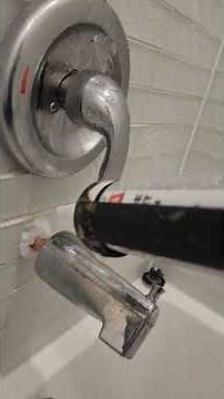 Repair of Broken Copper Pipe and Bathtub Spout Re-Installation | Mister Plumber Toronto