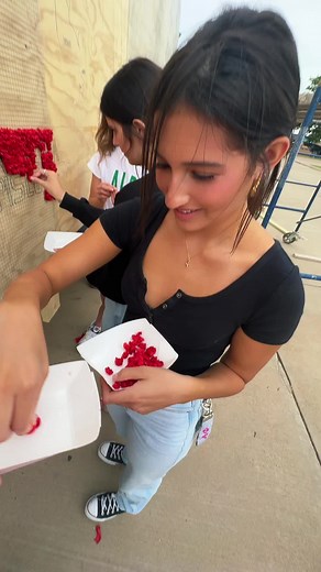 Girls rule boys drool