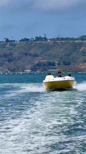  Hold on tight! Speed, splash, and nonstop fun await with Speed Boat Adventures in San Diego. Race across the Bay, soak up views of Coronado Island, and make memories that’ll last a lifetime.  Adventure is calling—book your ride today! #SpeedBoatAdventures #SanDiegoFun #SanDiegoBay #ThingsToDoInSanDiego #SanDiegoAdventure #UniqueSanDiegoExperience #ExploreSanDiego #BucketListSanDiego | San Diego Speed Boat Adventures | Facebook