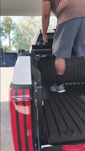 Hard Folding Tonneau Cover Install On 2022-2025 Toyota Tundra