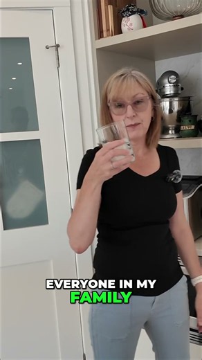 Countertop Ice Machine: Never Run Out of Ice Again! #shorts