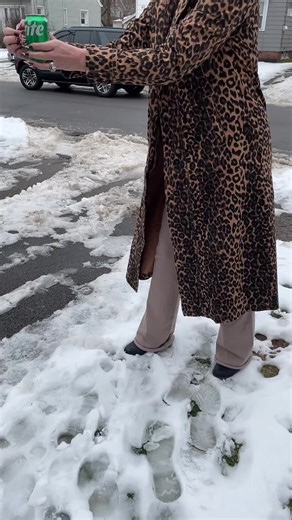 Gorgeous Acrylic Nails: Sharp and Durable Designs