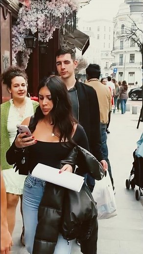 Beautiful Romanian Girls on the Streets of Bucharest 🙈