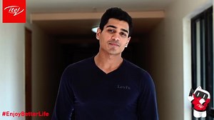 Vision 1Pro is the ultimate package! Watch how itel brings joy to their lives with Vision 1Pro - featuring fabulous features like unlimited storage space, vibrant cameras, HD display and much more for RRP. 14,499! Get yours now from www.itel-mobile.com/pk #itelmobile #itelpakistan #enjoybetterlife #itel #ultimateboss #visionseries #vision1pro | itel