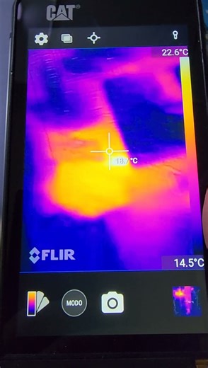 Celular con camara termica cat s60