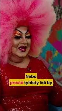 Chi Chi Tornado: Nemusím se líbit všem, ale vyhrožovat mi Hitlerem je svinstvo! #devadesátky