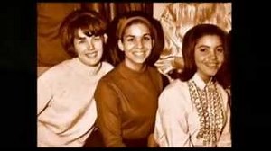 POPSICLES AND ICICLES Lyrics - MURMAIDS | eLyrics.net