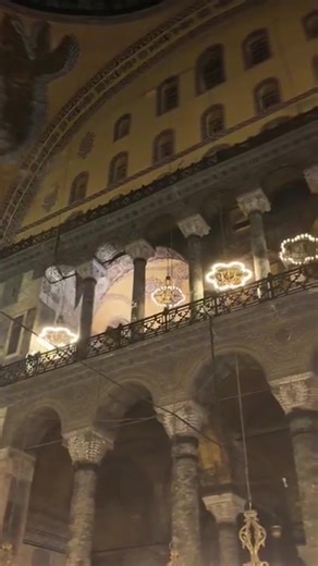 🕌 Hagia Sophia, Istanbul, Türkiye A historic wonder blending Byzantine and Ottoman heritage. Stunning domes and mosaics await! #HagiaSophia #Istanbul #Turkey #Travel #History