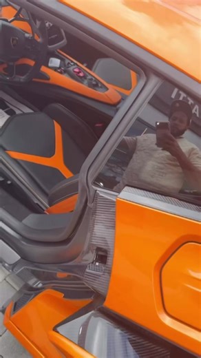 Llegó el Tipo y Batman: ¡La Sorpresa!