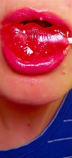 Popping Lollipop ASMR 🍭💥 SO SATISFYING #asmr #mukbang #crunchynoises #eatingsounds