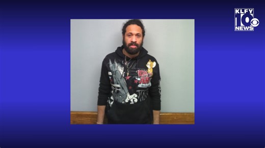 Escaped inmate on the run in Opelousas