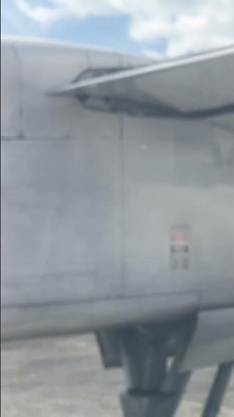 ANAボンバルディア機のフラップダウンシーン #離陸 #宮崎空港