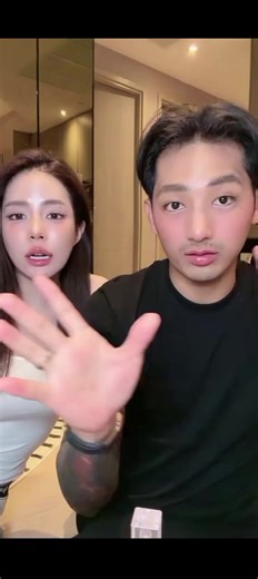ครีมสกาย: เซ็ตแต่งหน้าโทน Neutral สวยฉ่ำ