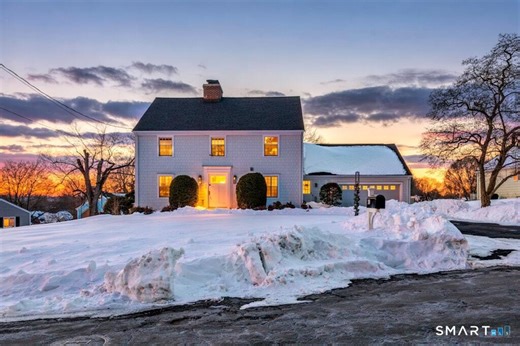 30 Windy Ridge, Trumbull, CT 06611 - MLS 24153976 - Coldwell Banker